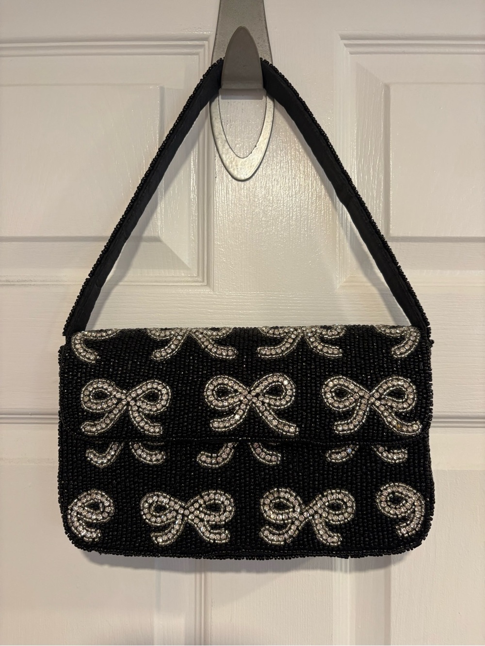 Black Beaded Bow Accent Shoulder Bag